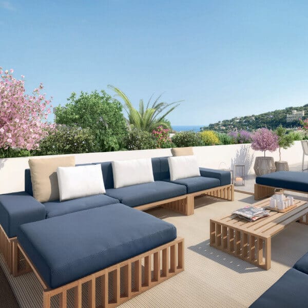 New Majestic Roquebrune-Cap-Martin programme immobilier neuf appartement salon terrasse vue mer piscine plage