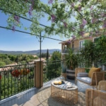 Féeries Provençales Grimaud appartements neufs Pinel PTZ terrasse salon pergolas fer forgé