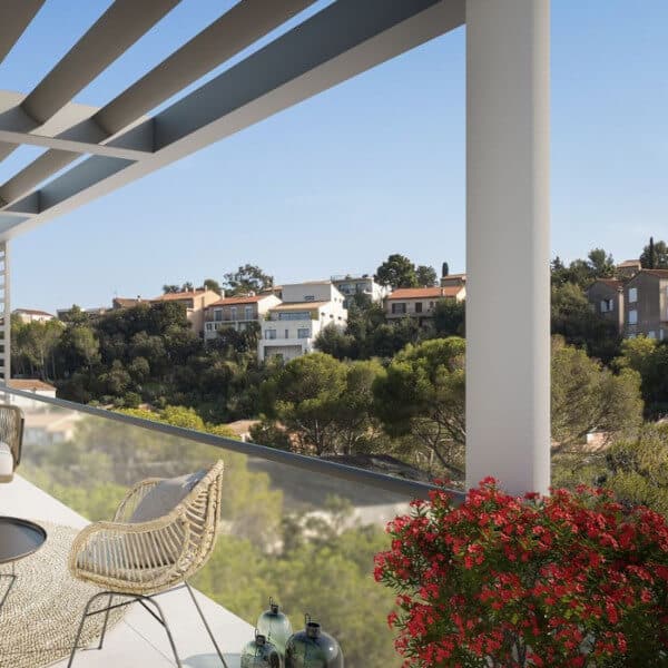 VIL'AZUR Saint-Raphaël programme immobilier neuf Pinel PTZ terrasse balcon pergola vue