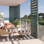Domaine Les Roches Longues Villeneuve Loubet Piscine Studio T2 et T3 terrasse balcon fauteuils jardin